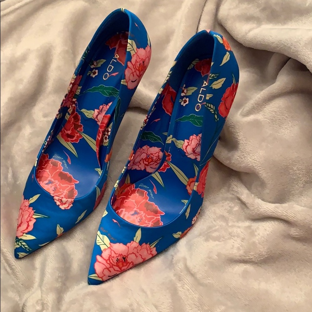 Brand New Floral Aldo Pumps